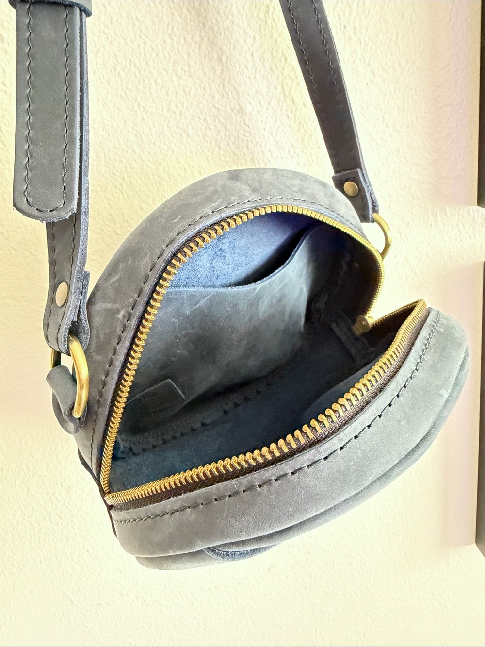 Navy Blue Portland Leather Circle Crossbody Bag - Picture 4 of 4